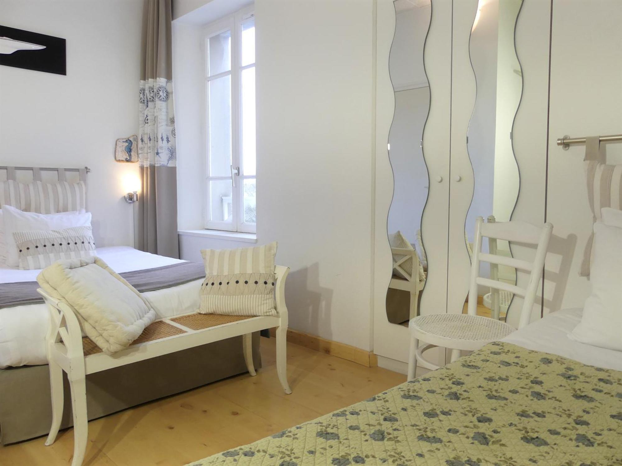 Hotel Aux Tamaris - Vue Mer Roscoff Δωμάτιο φωτογραφία