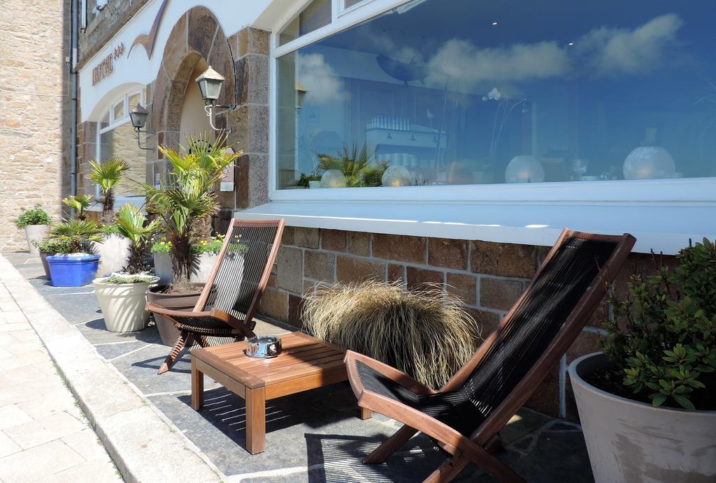 Hotel Aux Tamaris - Vue Mer Roscoff Εξωτερικό φωτογραφία